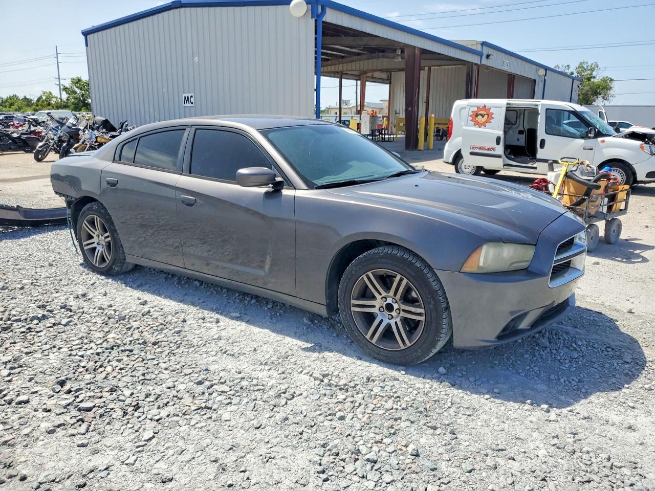 2013 Dodge Charger Police - Image 4