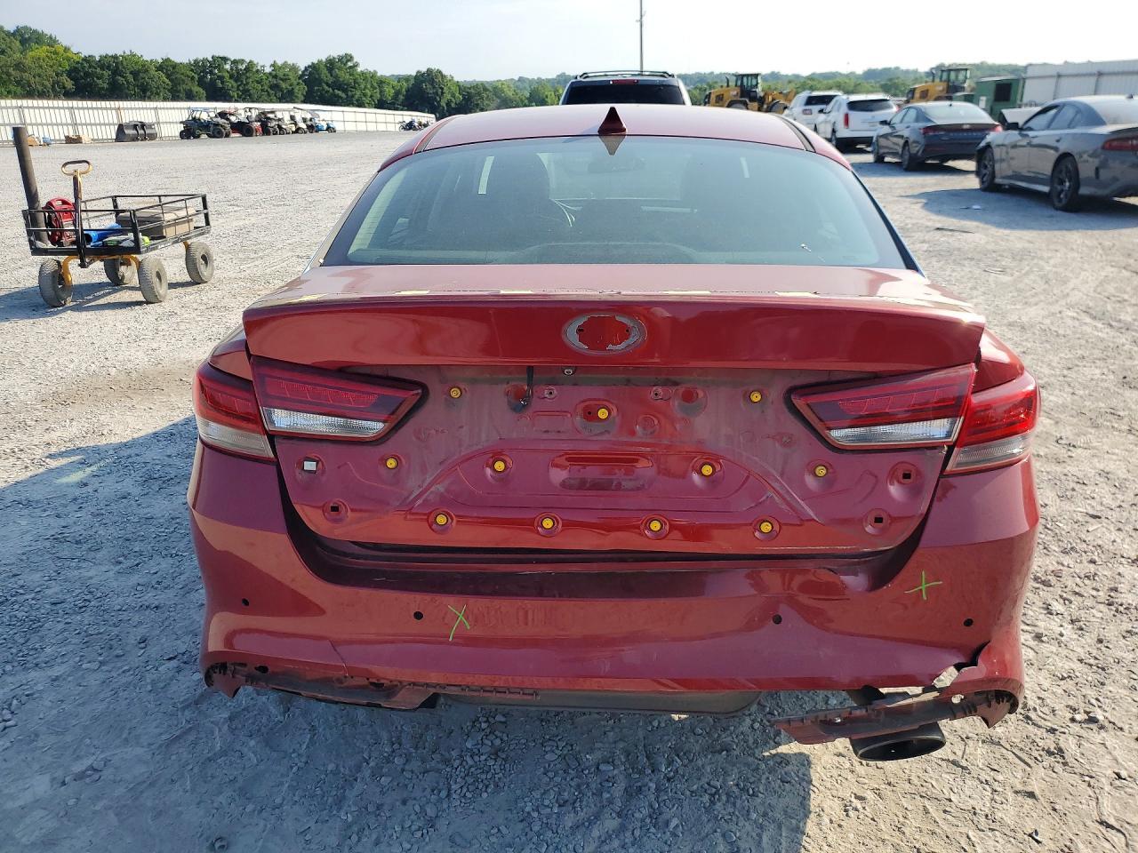 2018 Kia Optima S - Image 6