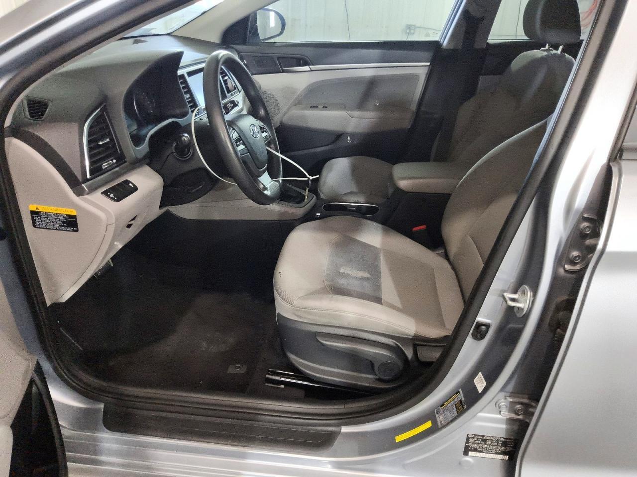 2017 Hyundai Elantra Se - Фото 7