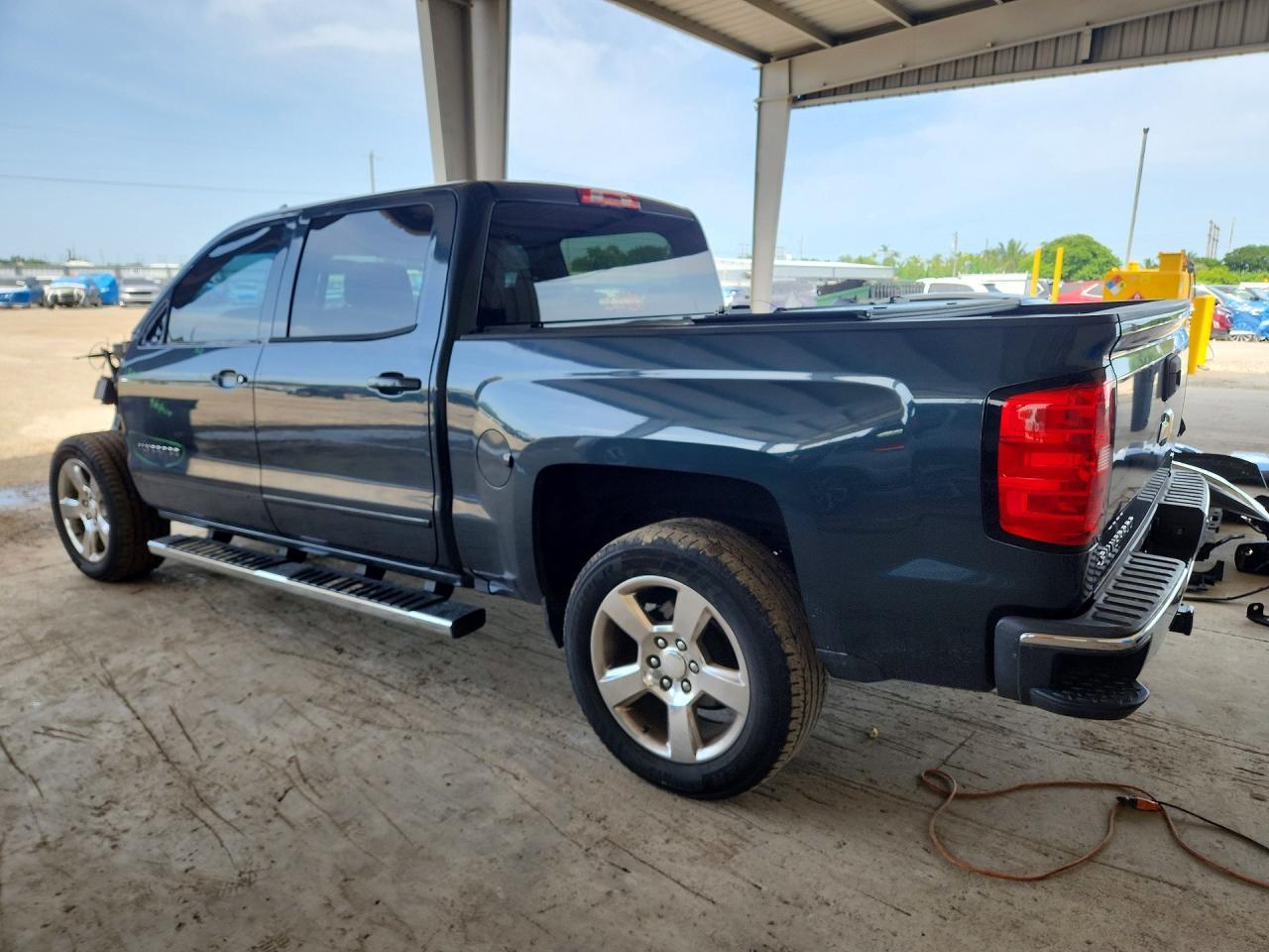 2017 Chevrolet Silverado C1500 Lt - Фото 2