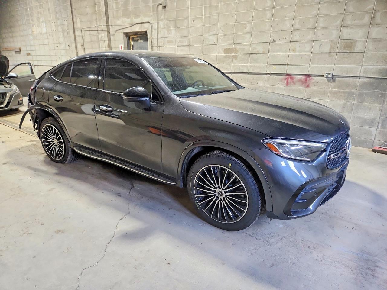 2024 Mercedes-Benz Glc Coupe 300 4Matic - Image 4