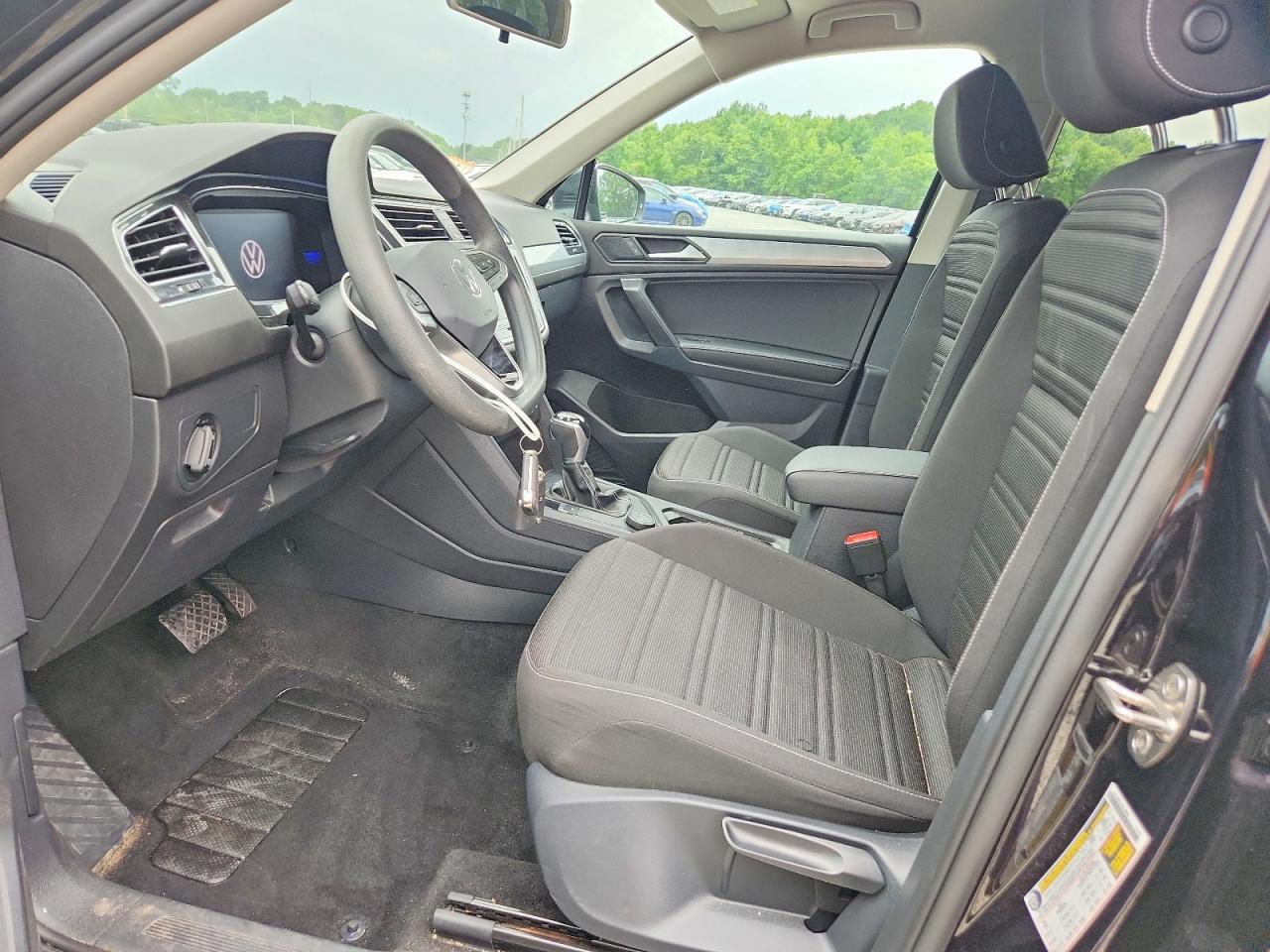 2022 Volkswagen Tiguan S - Image 7