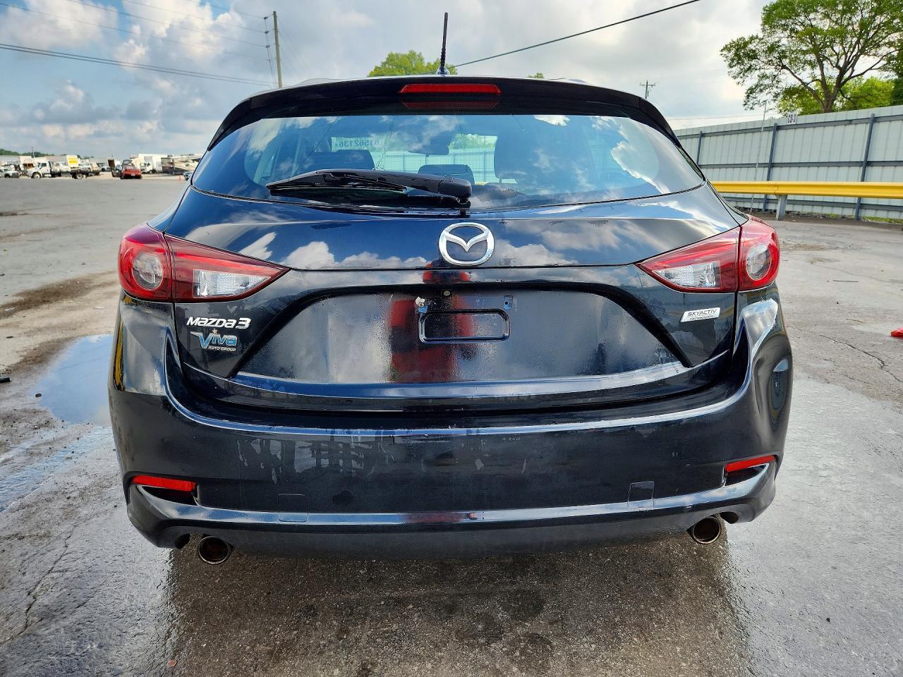 2018 Mazda 3 Sport - Image 6