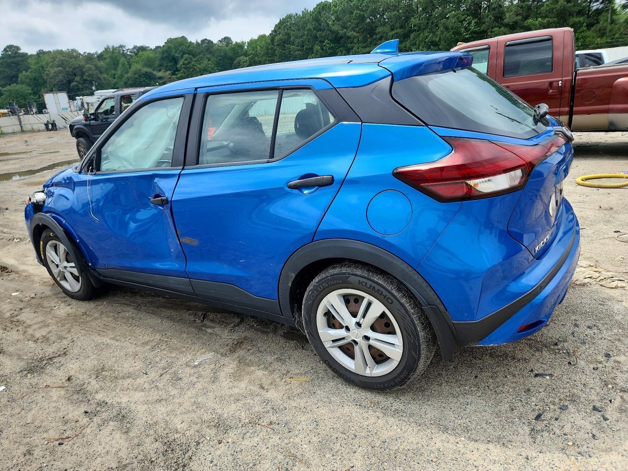 2022 Nissan Kicks S - Фото 2