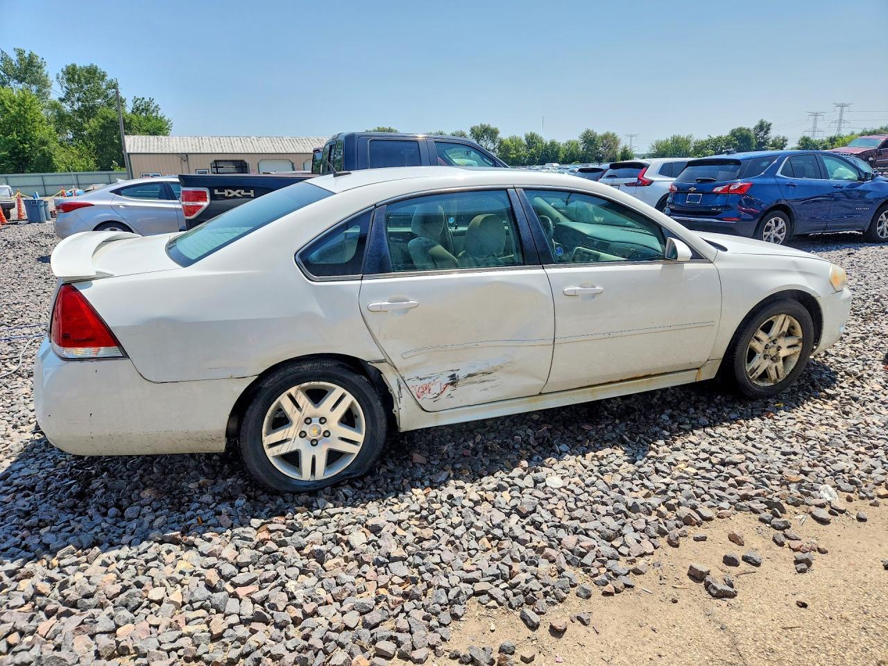 2012 Chevrolet Impala Lt - Image 3