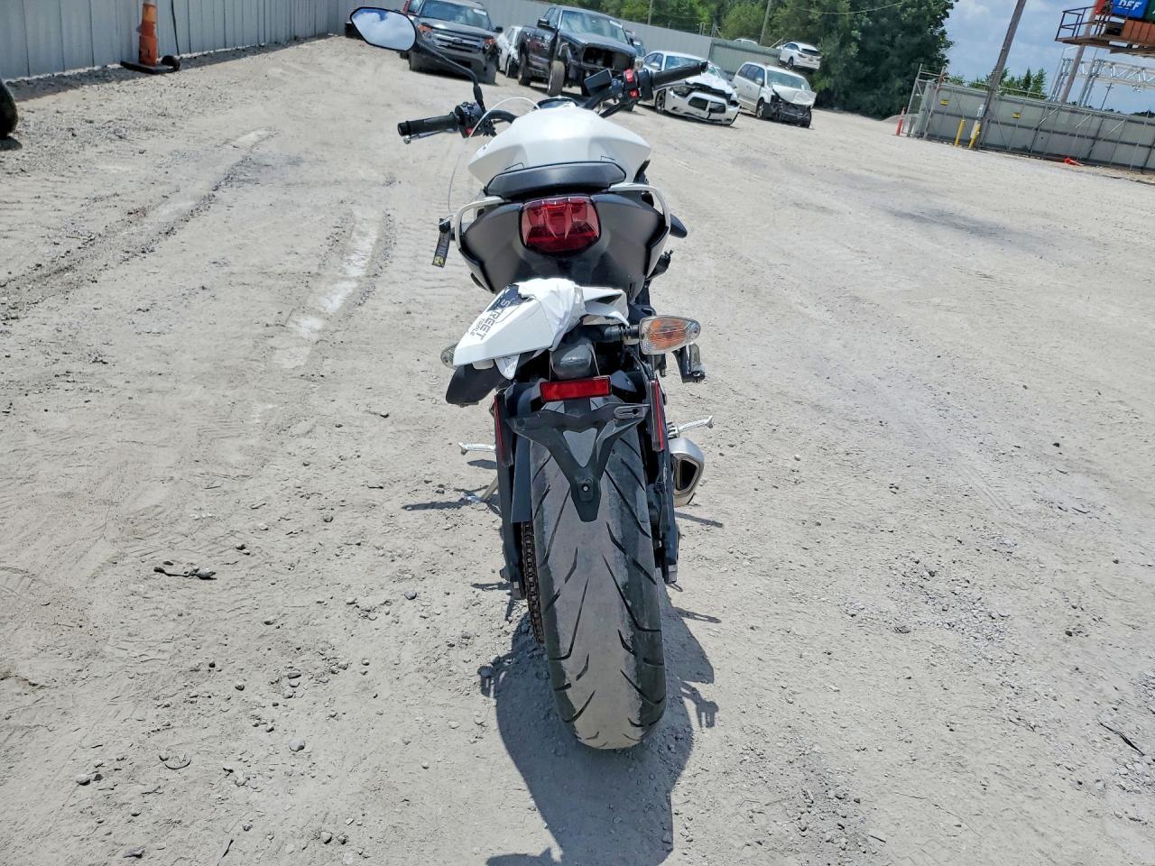 2024 Triumph Motorcycle Street Triple 765 R - Фото 4