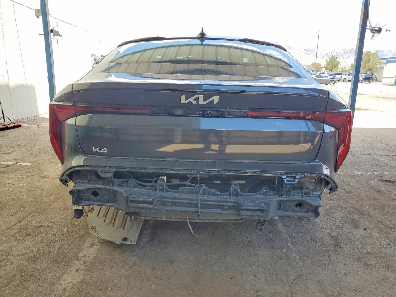 2025 Kia K4 Lx - Image 6