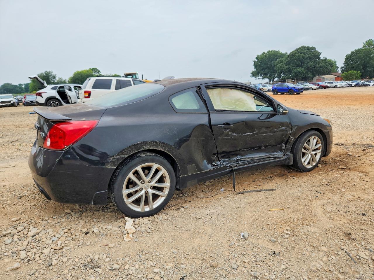 2011 Nissan Altima Sr - Image 3