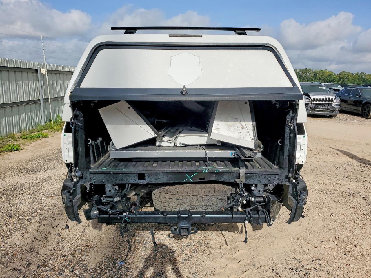 2023 Toyota Tundra Crewmax Sr5 - Фото 6