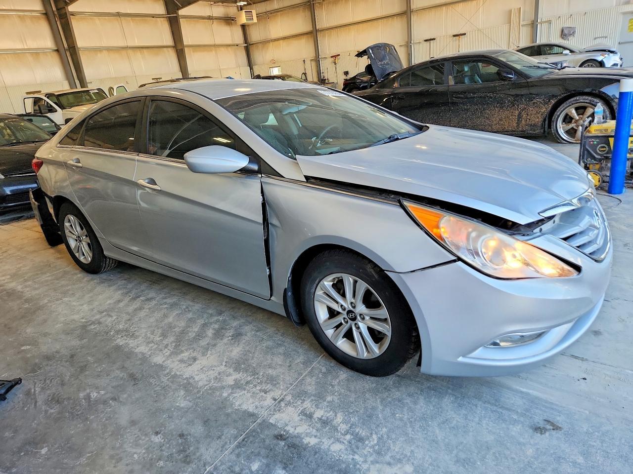 2013 Hyundai Sonata Gls - Фото 4