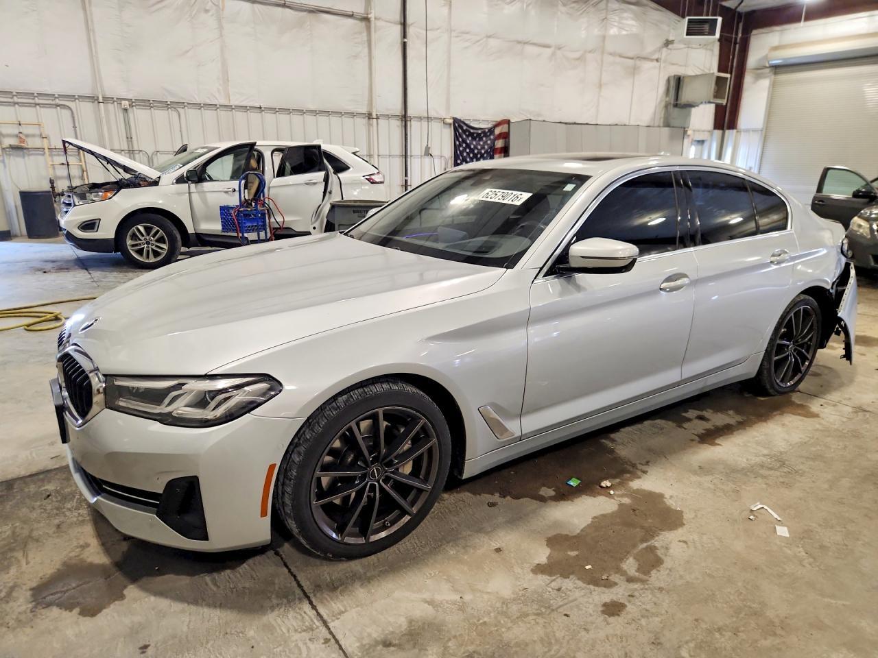 2021 BMW 530 Xi