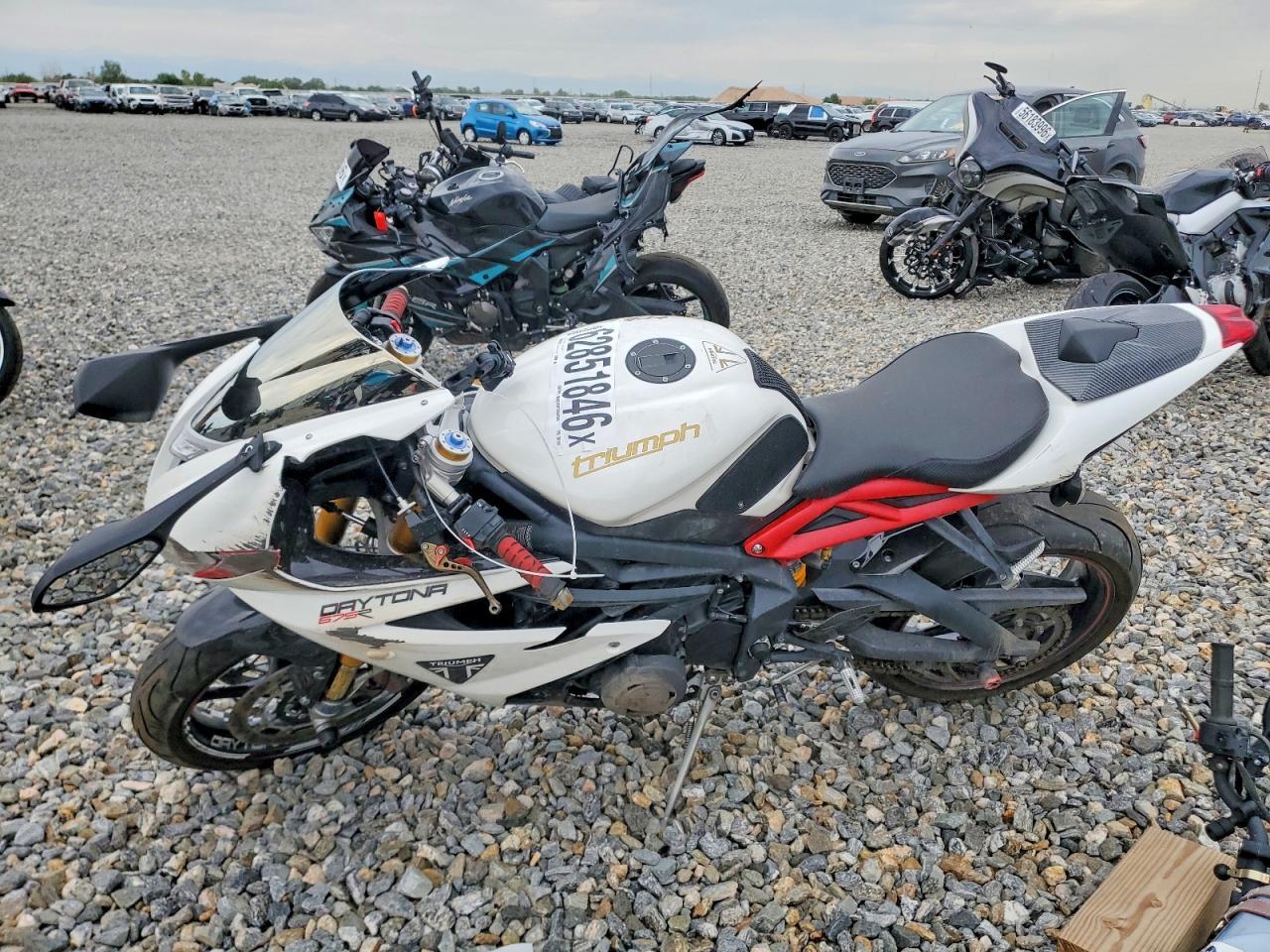 2017 Triumph Motorcycle Daytona 675R Abs - Image 3