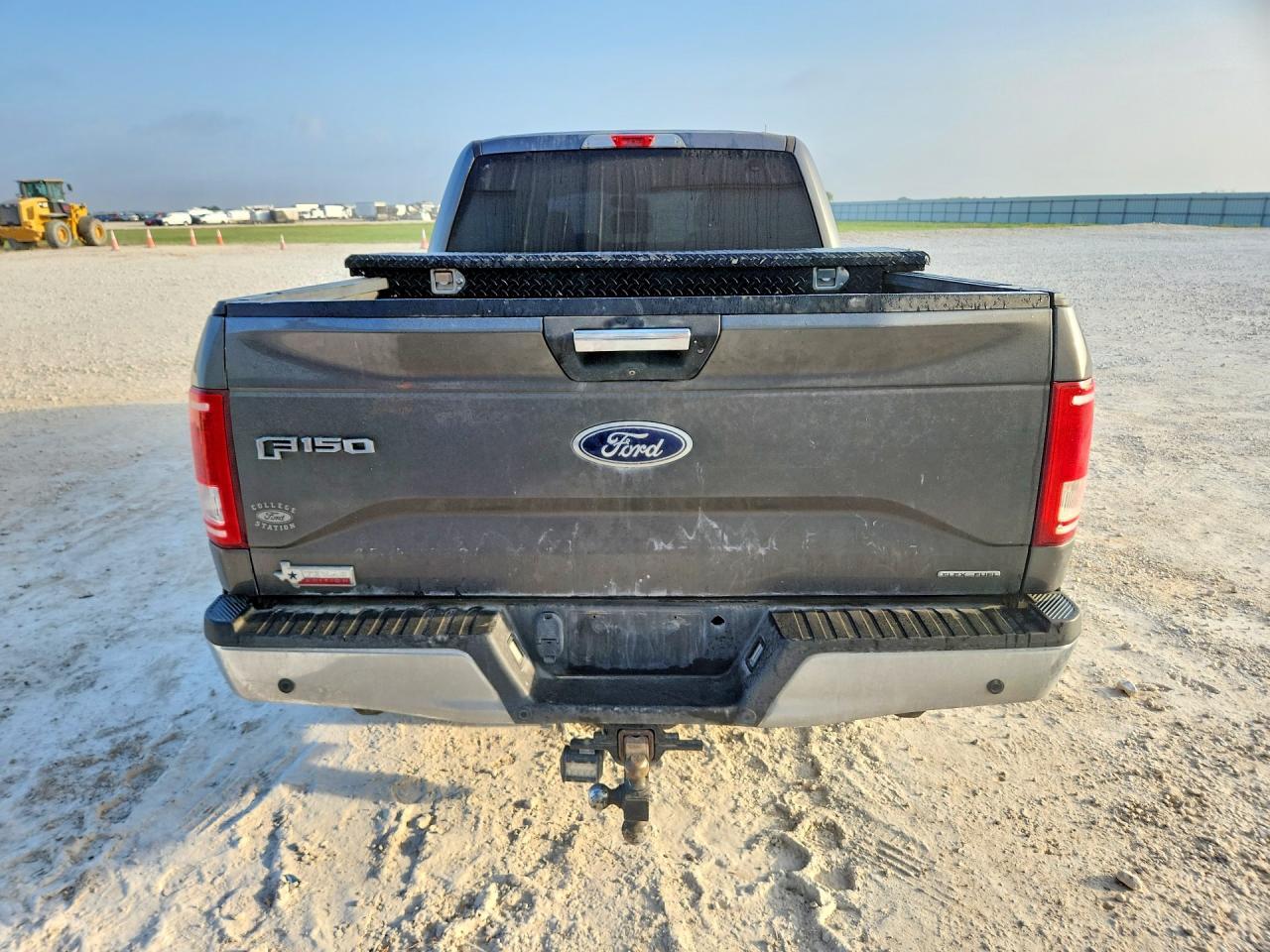 2016 Ford F150 Supercrew - Фото 6