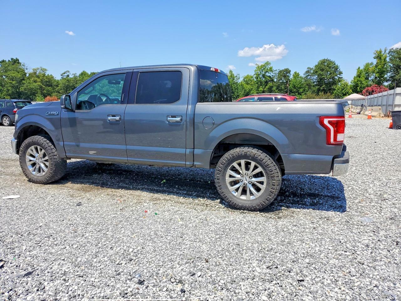 2017 Ford F150 - Image 2