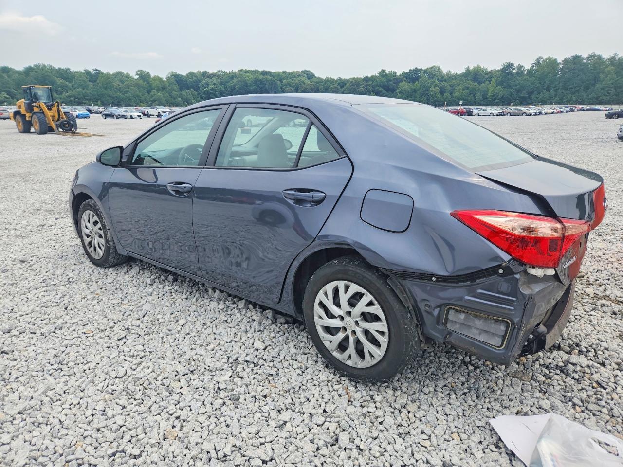 2018 Toyota Corolla Le - Image 2