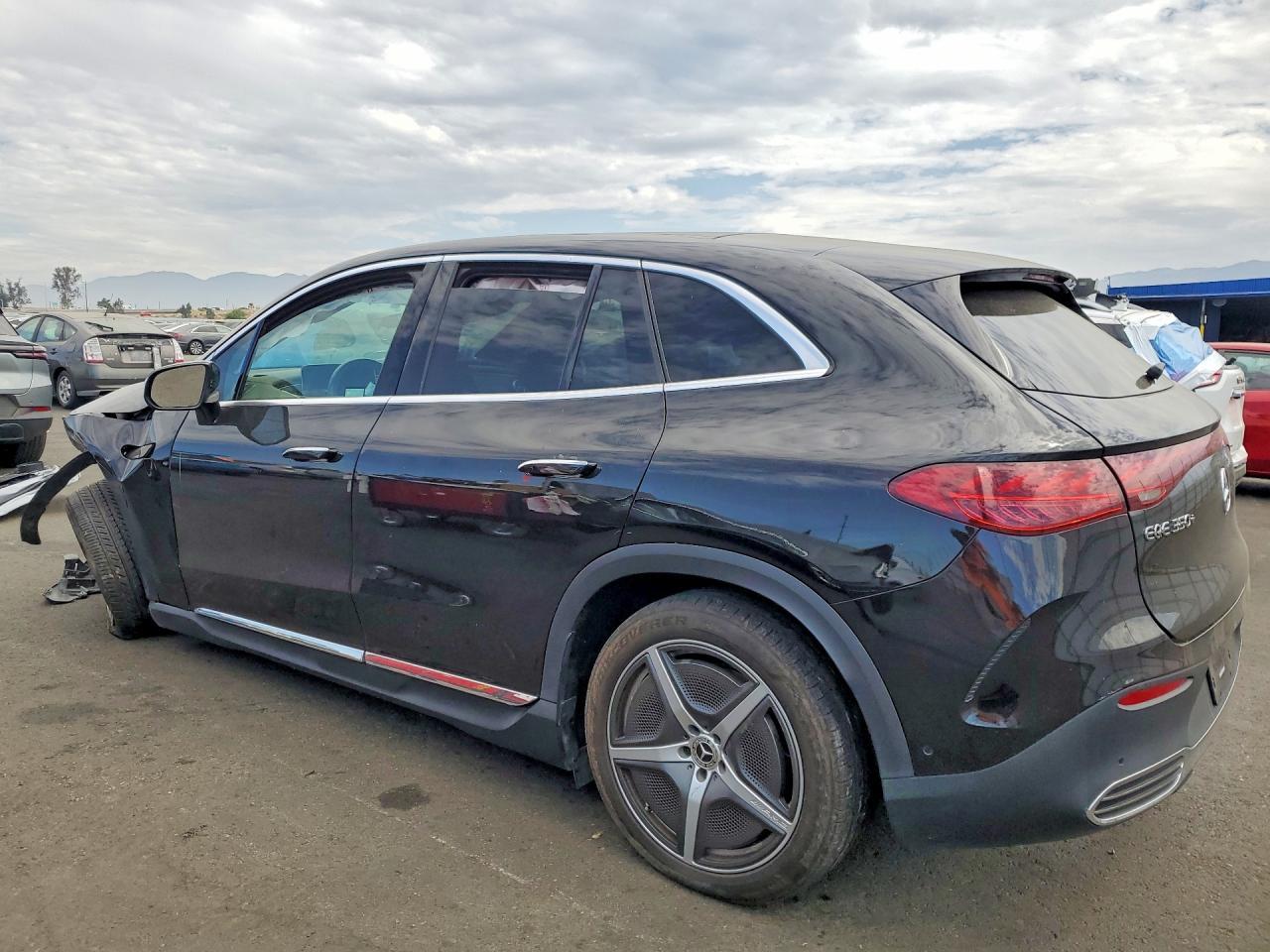 2024 Mercedes-Benz Eqe Suv 350+ - Фото 2
