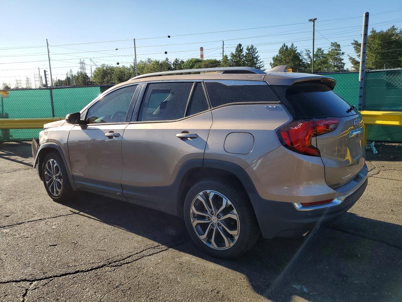 2018 GMC Terrain Slt - Фото 2