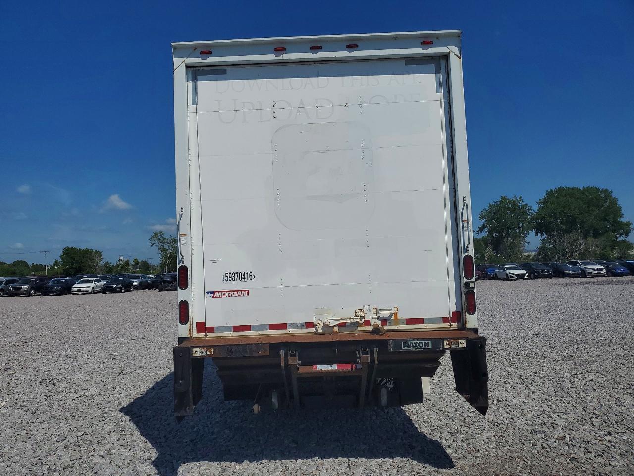 2015 Isuzu Nrr Box Truck - Image 6