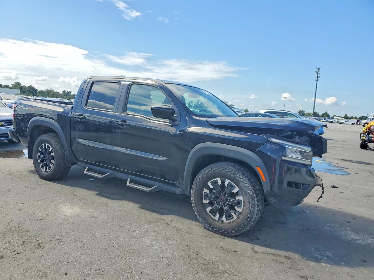 2023 Nissan Frontier Pro-4X - Image 4