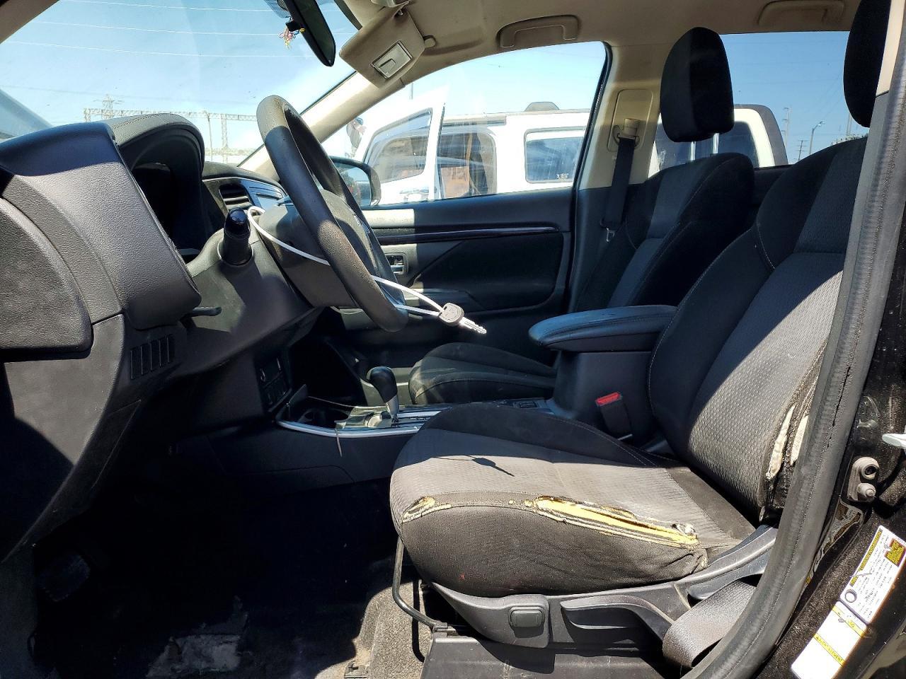 2020 Mitsubishi Outlander Es - Фото 7