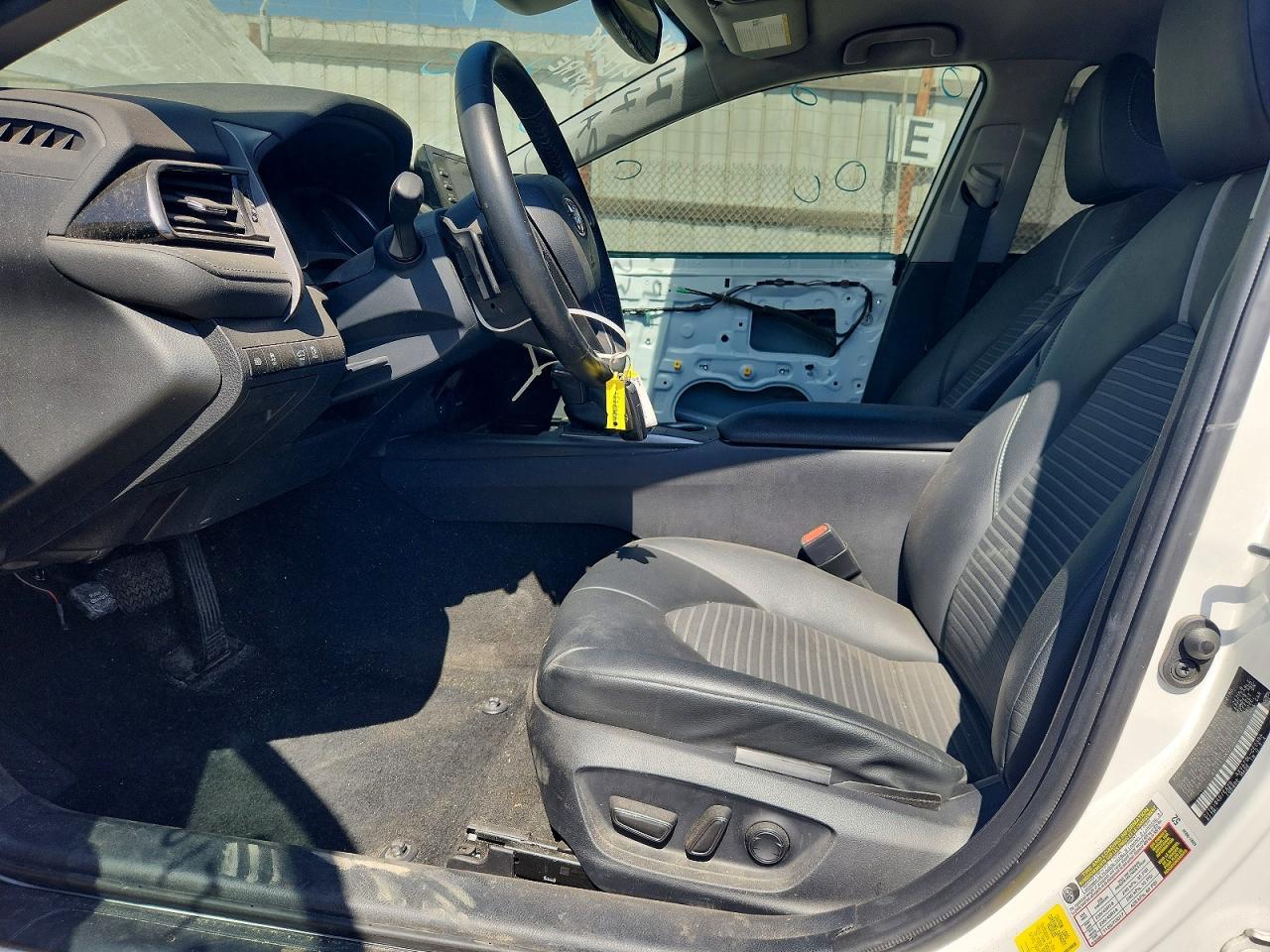 2023 Toyota Camry Se - Фото 7