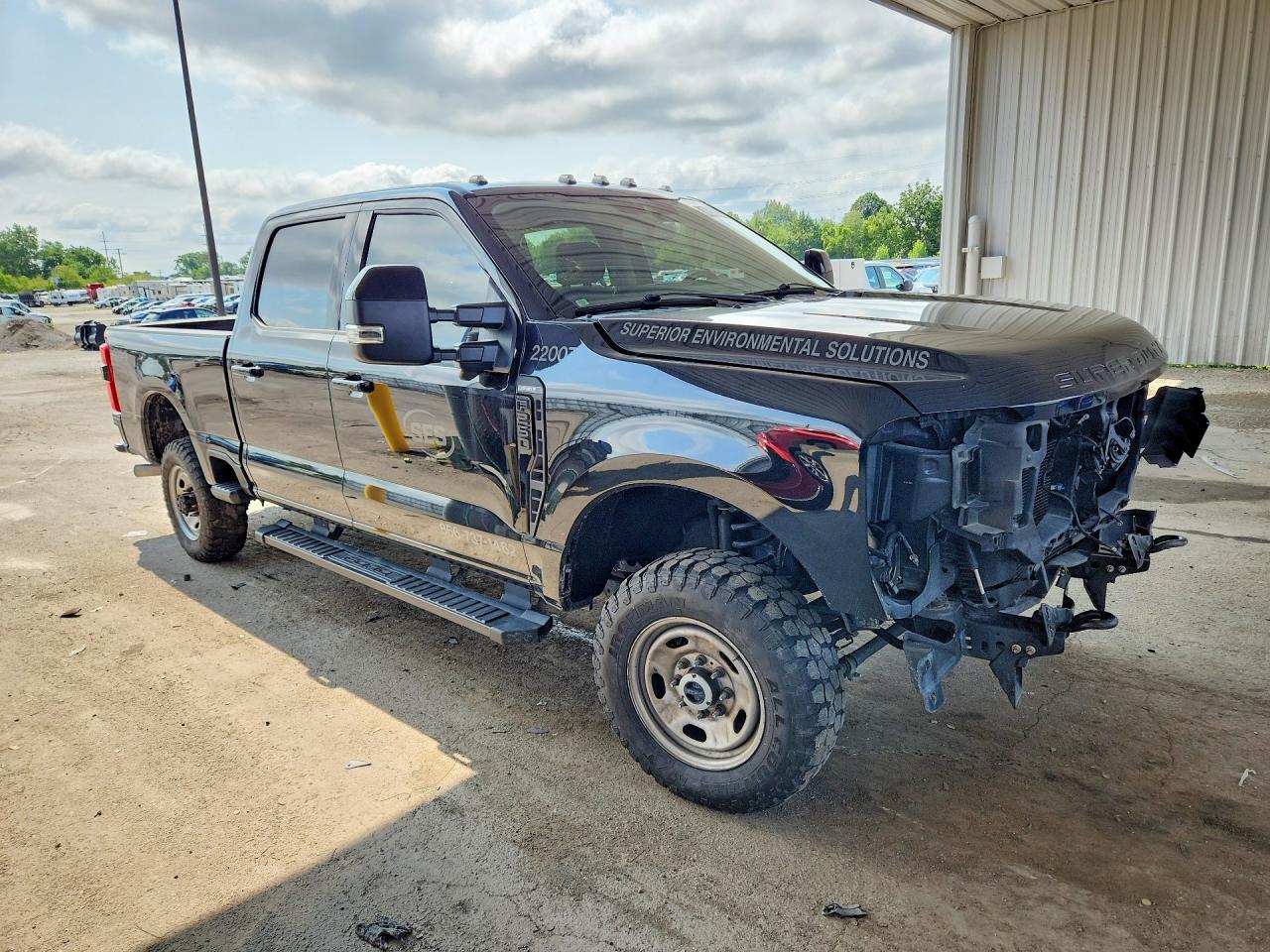 2024 Ford F250 Super Duty - Image 4