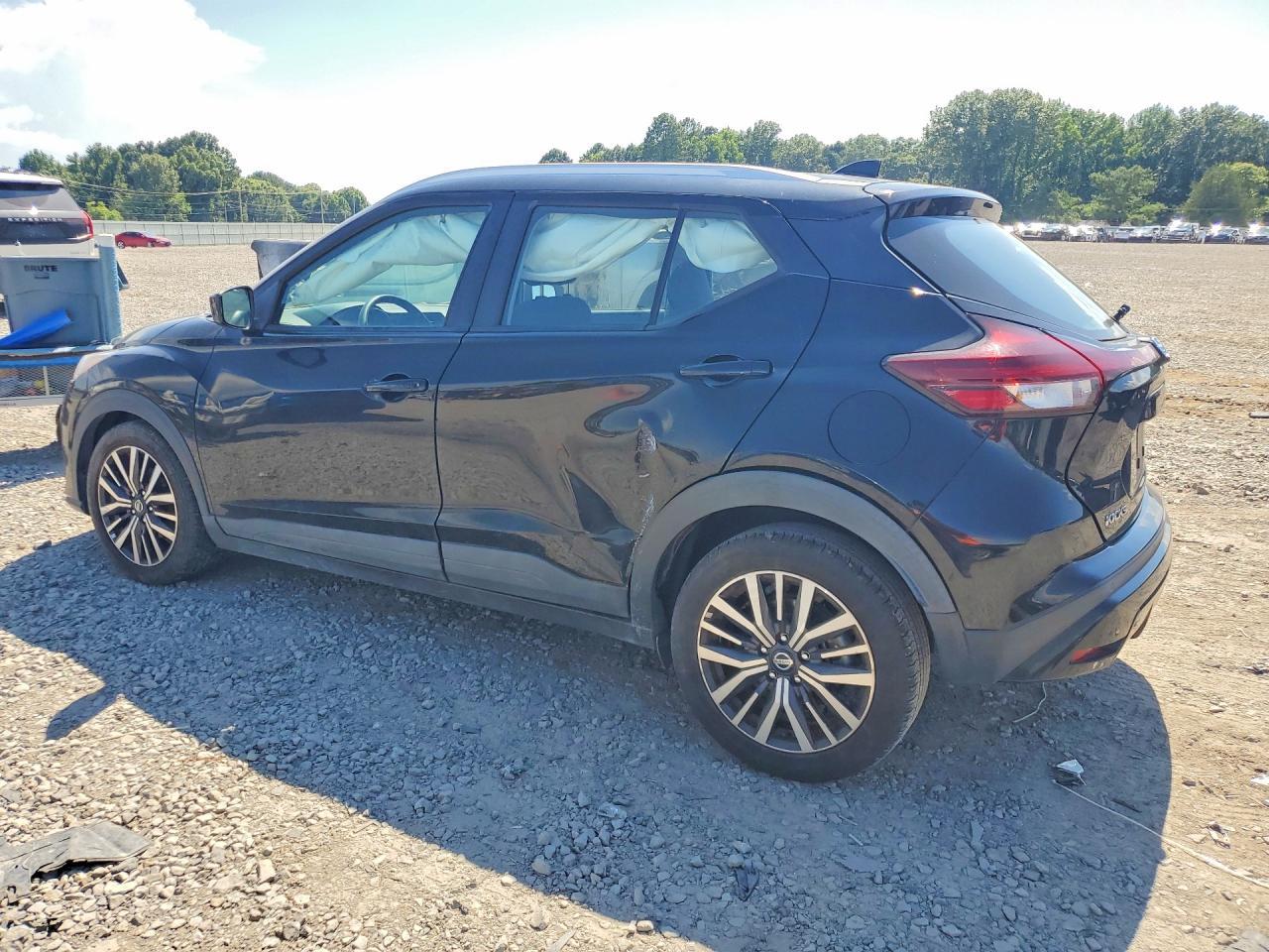 2021 Nissan Kicks Sv - Фото 2