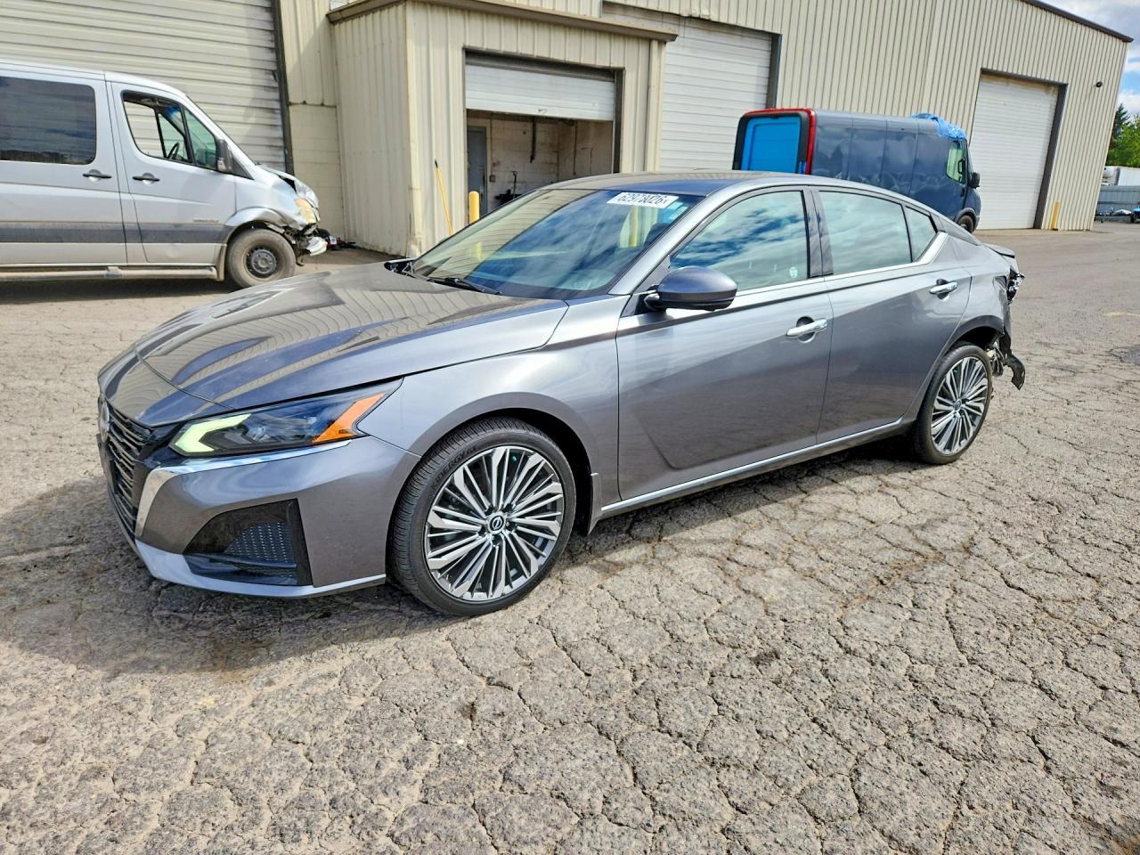 2023 Nissan Altima Sl