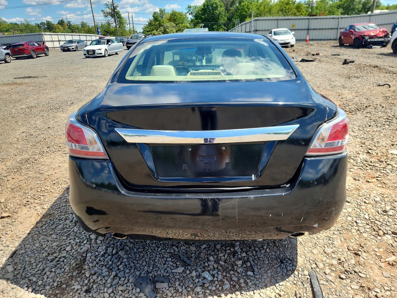2015 Nissan Altima 2.5 S - Image 6