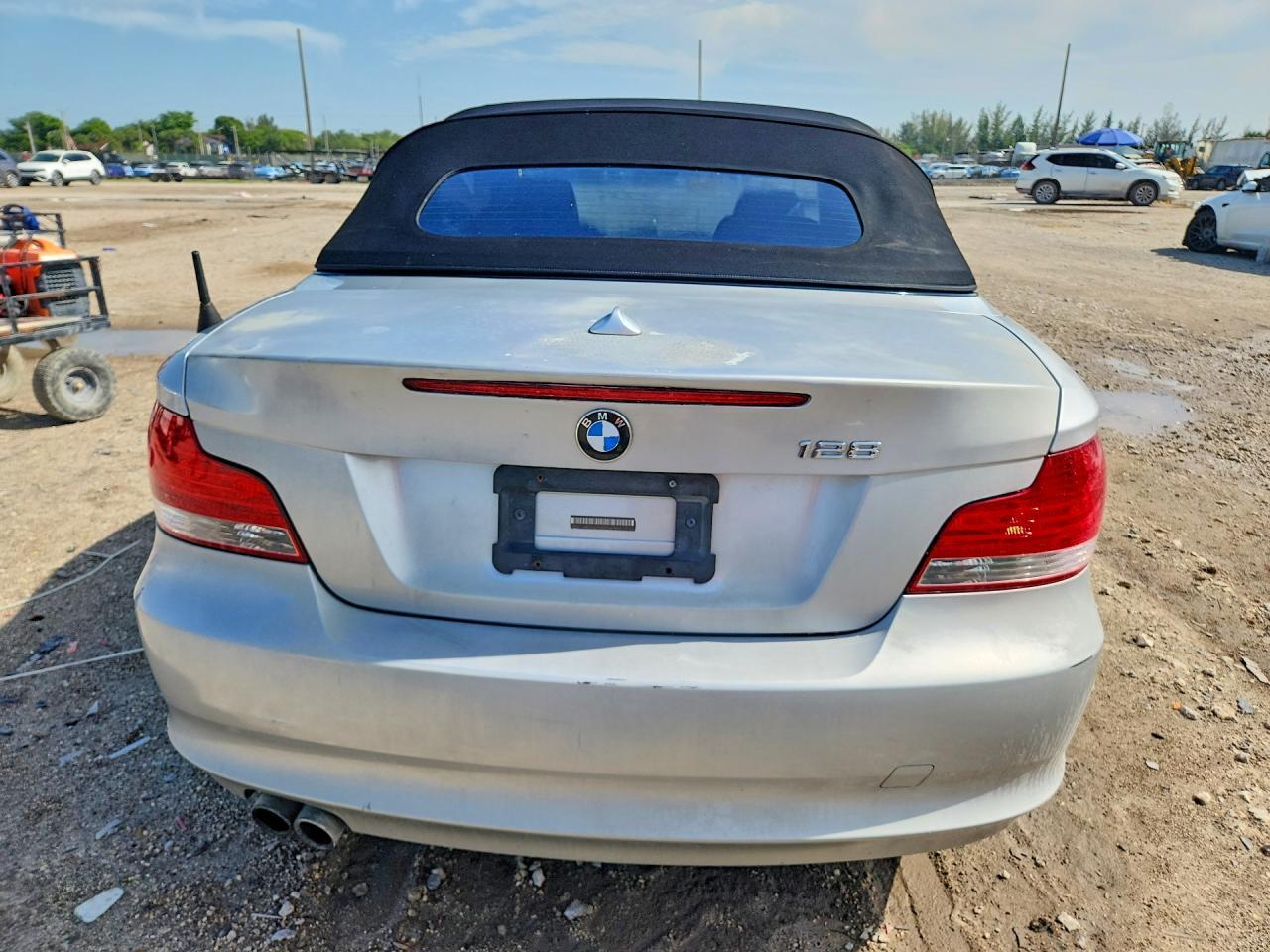 2011 BMW 128 I - Фото 6