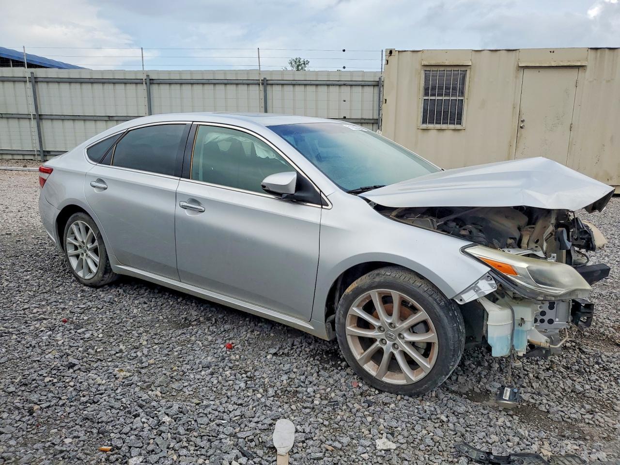 2013 Toyota Avalon Xle Touring - Image 4