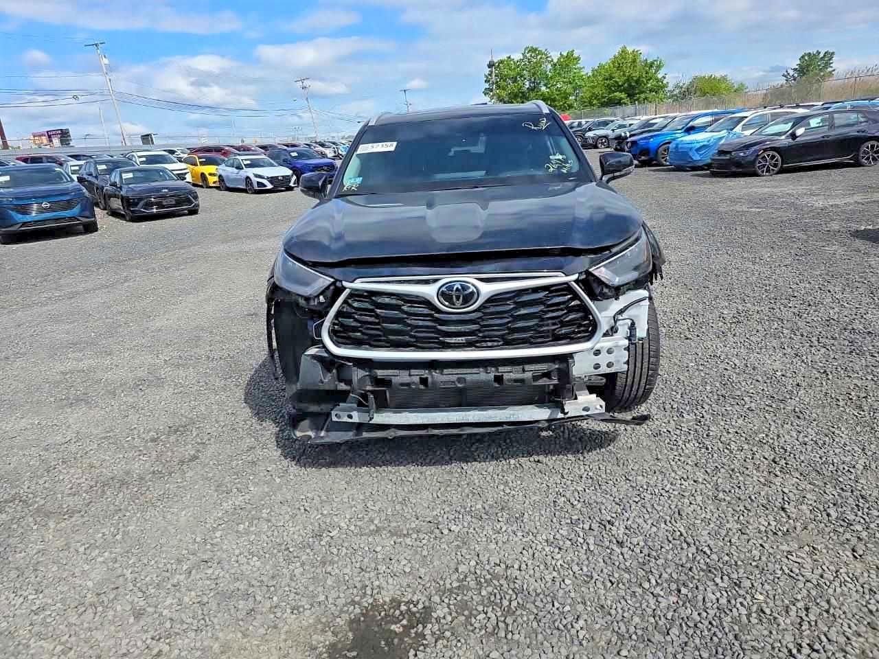 2025 Toyota Highlander Xle - Фото 5