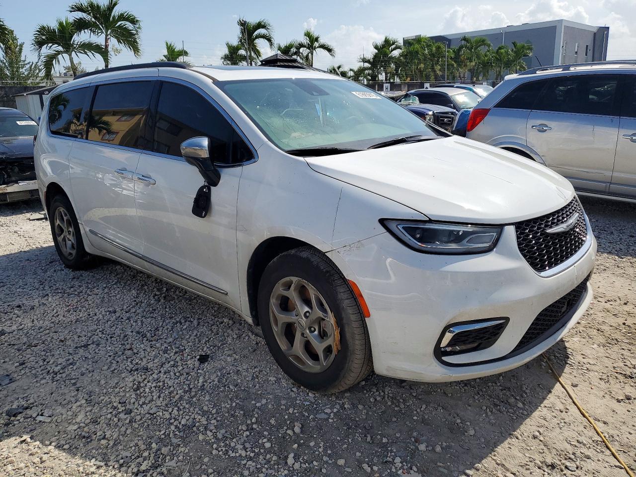 2023 Chrysler Pacifica Limited - Фото 4