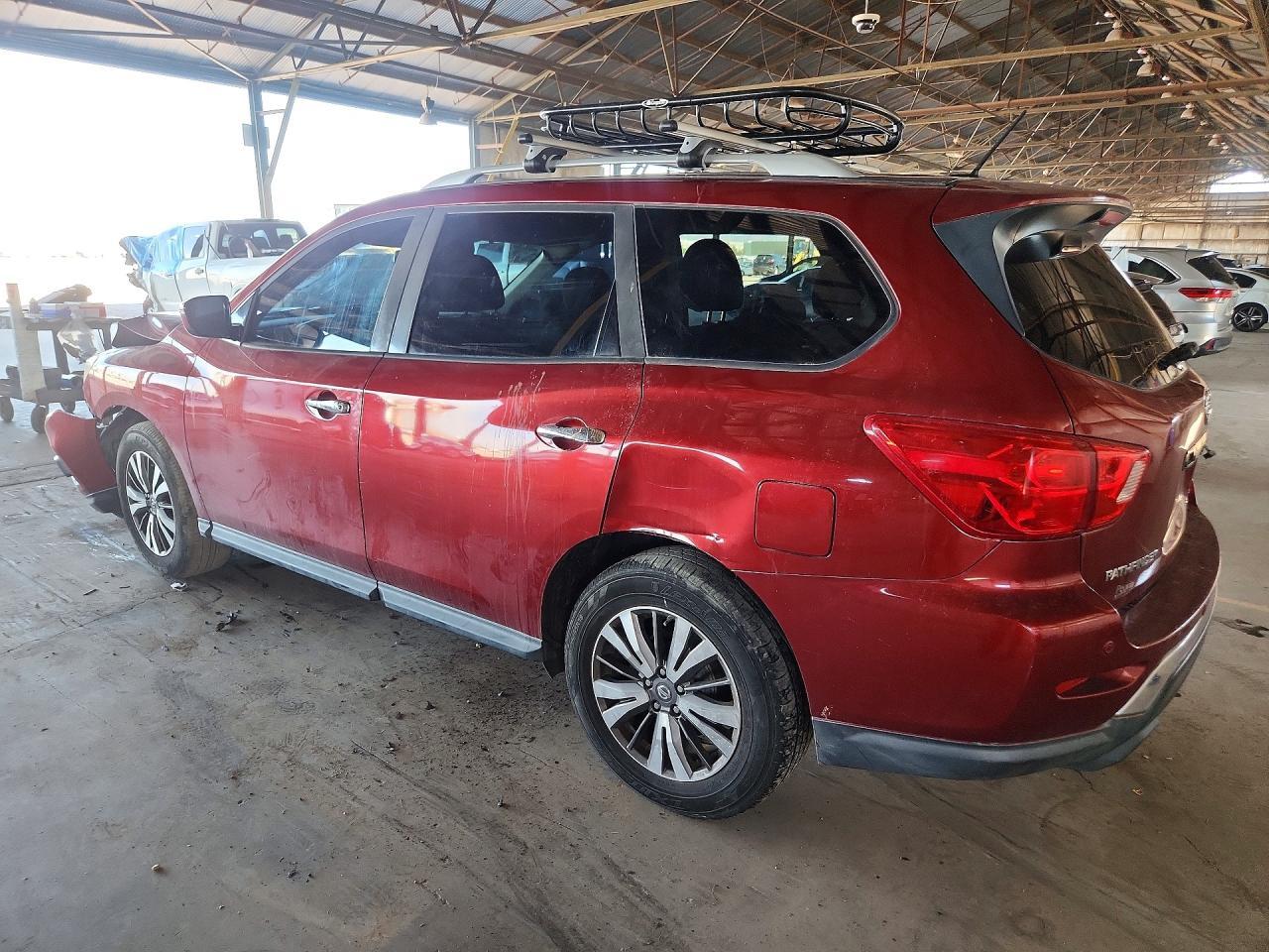 2017 Nissan Pathfinder Sv - Image 2