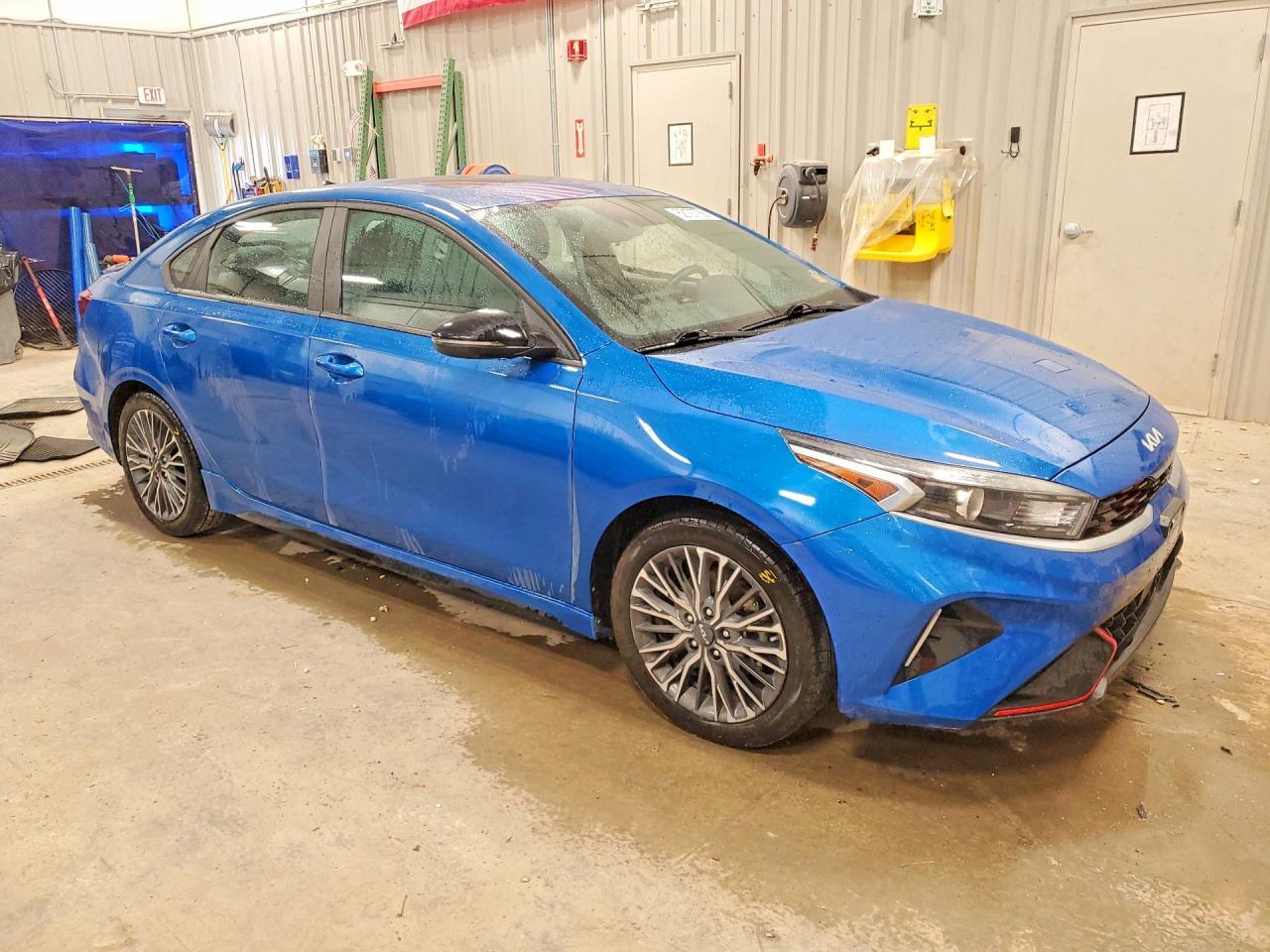 2023 Kia Forte Gt Line - Фото 4
