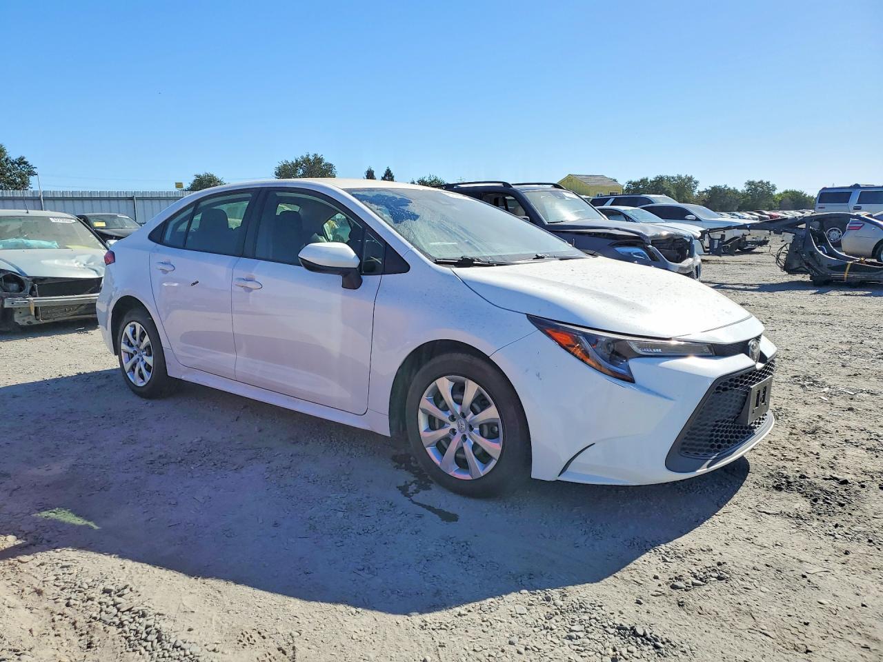 2021 Toyota Corolla Le - Image 4