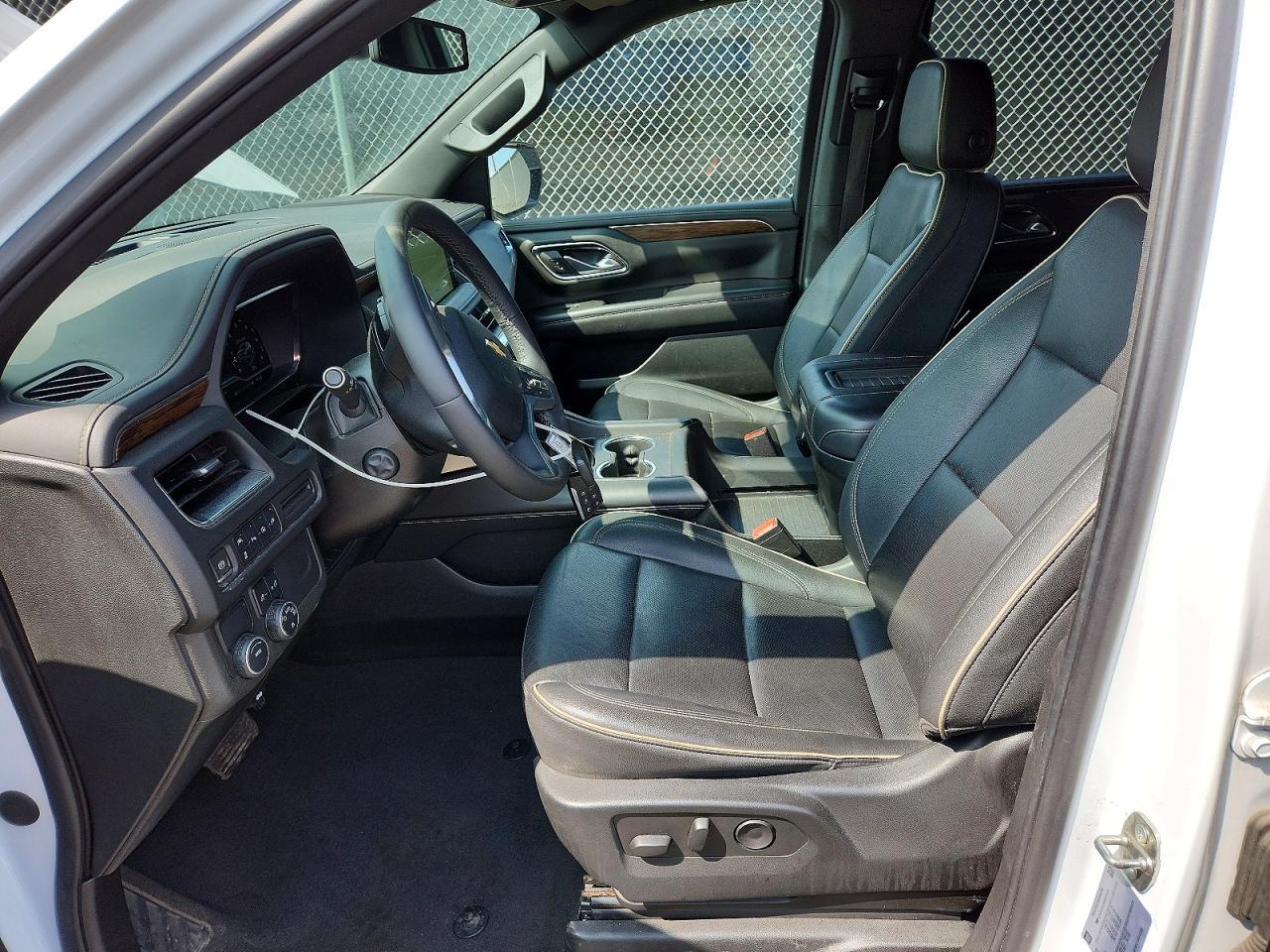 2022 Chevrolet Suburban C1500 Premier - Фото 7