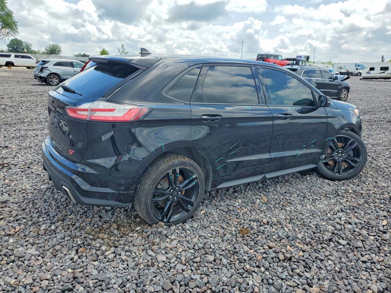 2021 Ford Edge St - Image 3
