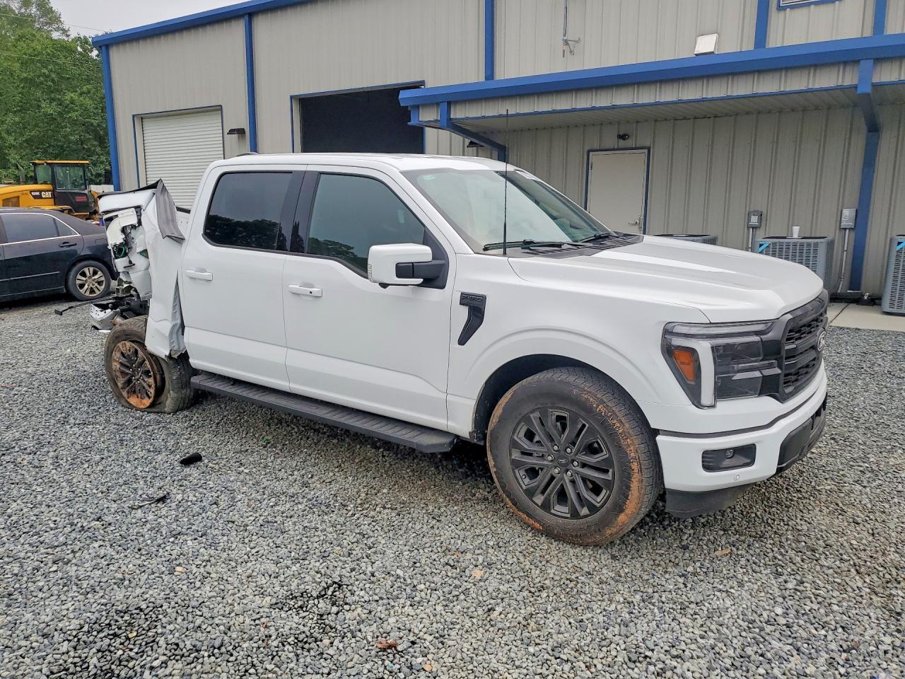 2026 Ford F150 Lariat - Image 4