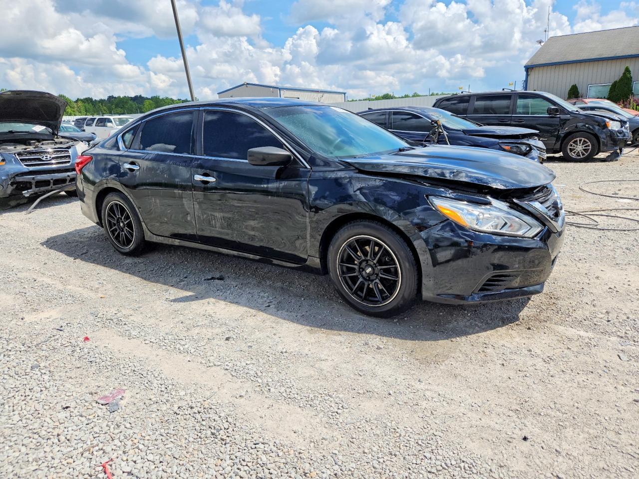 2016 Nissan Altima 2.5 S - Image 4