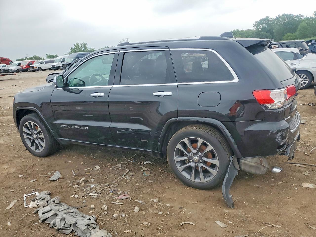 2017 Jeep Grand Cherokee Overland - Фото 2