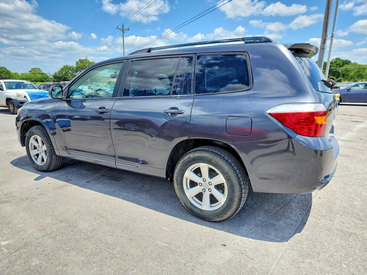 2009 Toyota Highlander Base - Image 2