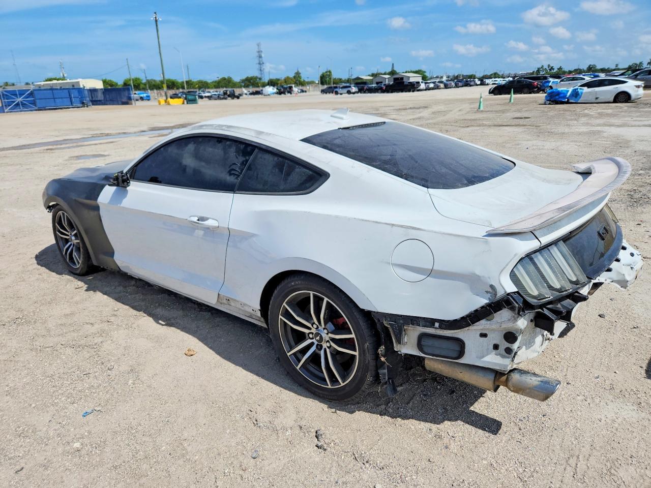 2020 Ford Mustang Gt - Image 2