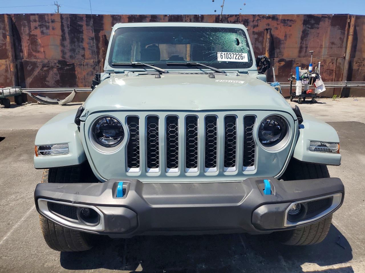 2023 Jeep Wrangler Sahara 4Xe - Image 5