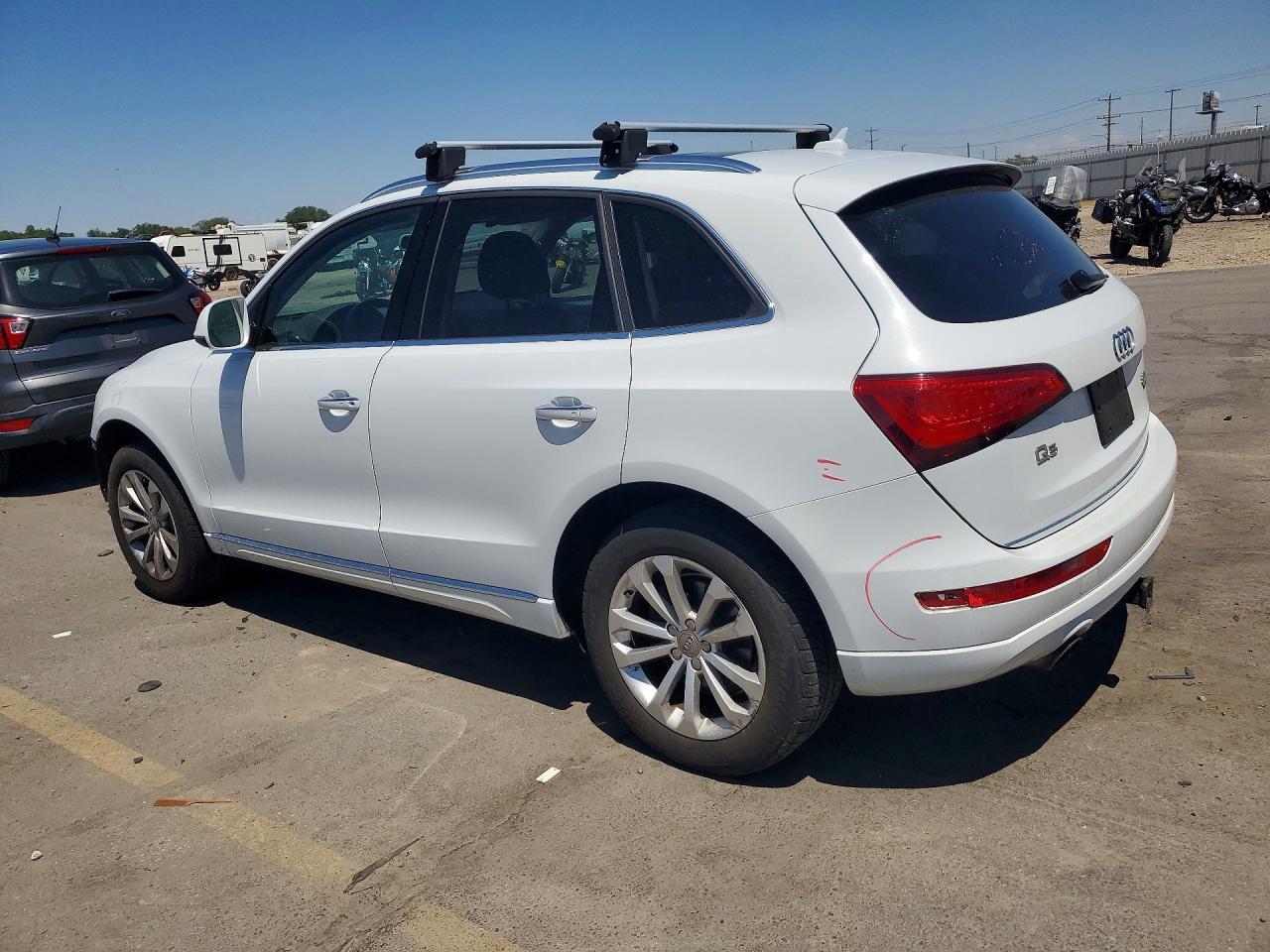 2015 Audi Q5 Premium Plus - Image 2