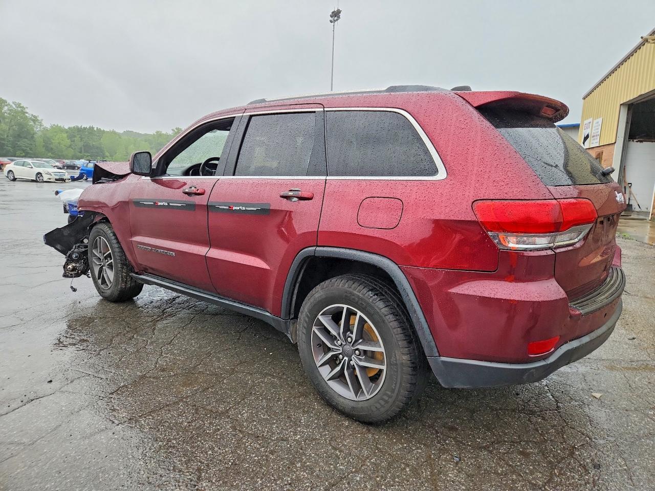 2019 Jeep Grand Cherokee Laredo - Фото 2