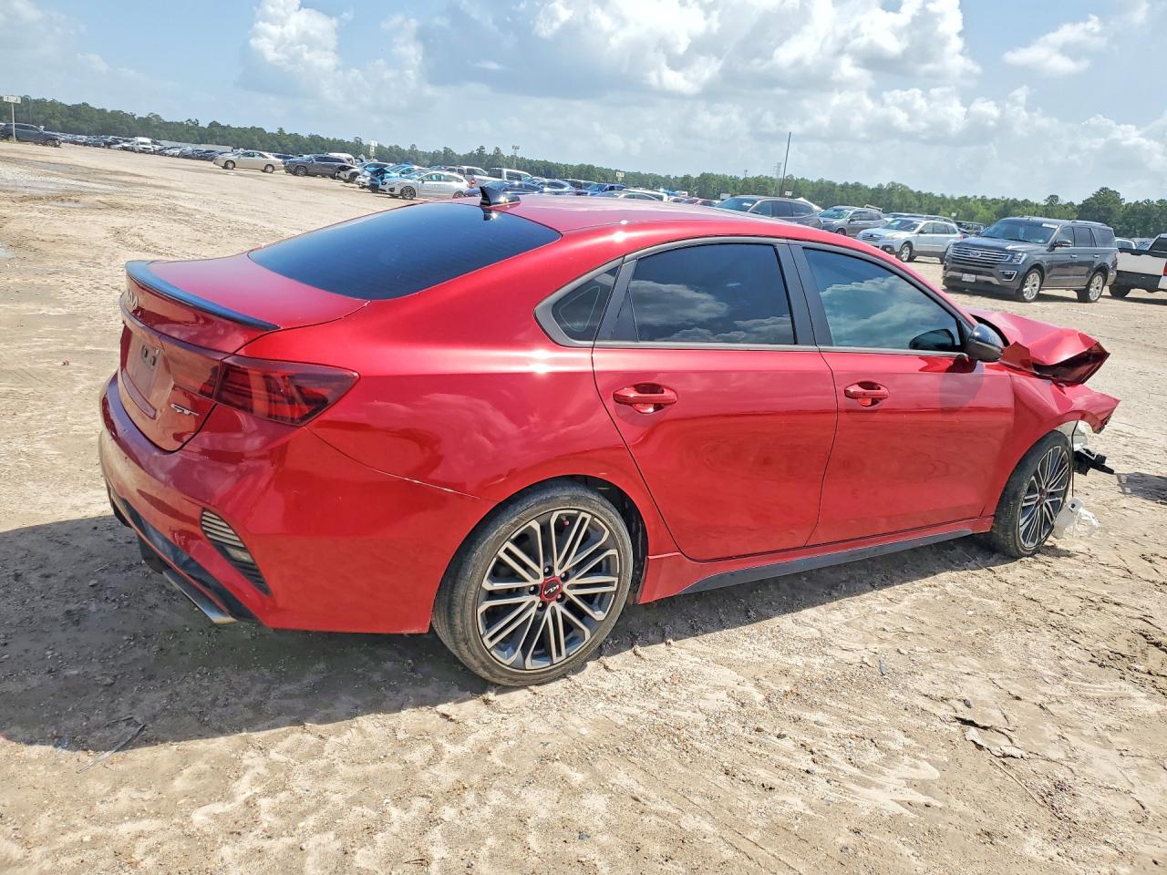 2022 Kia Forte Gt - Фото 3