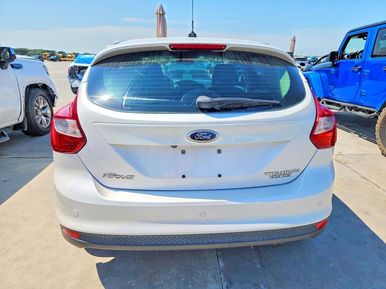 2013 Ford Focus Titanium - Image 6