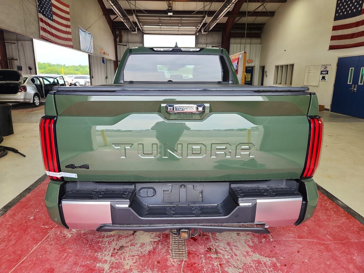 2023 Toyota Tundra Crewmax Limited - Фото 6