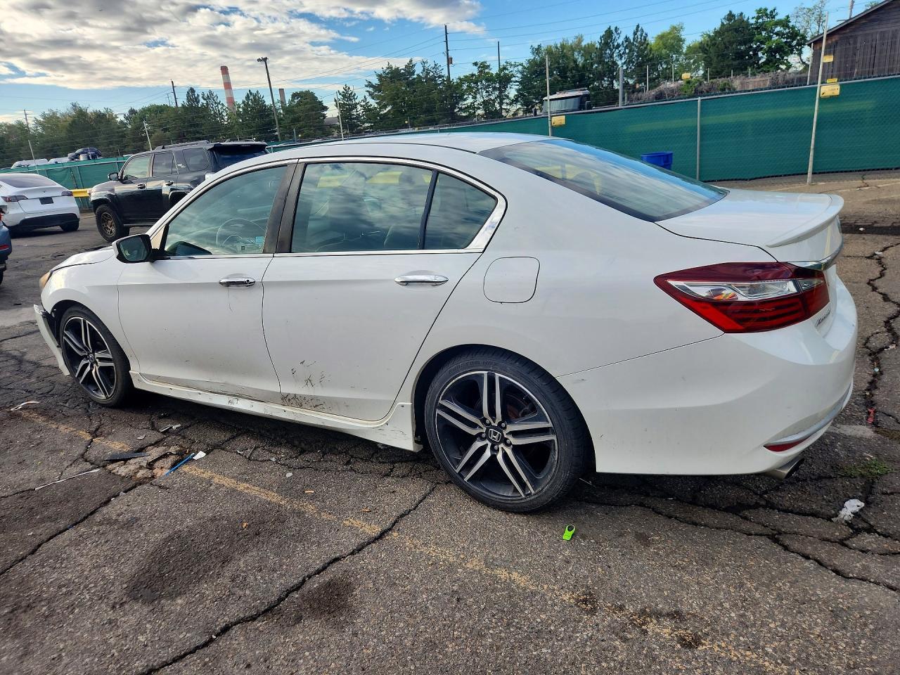 2017 Honda Accord Sport Special Edition - Image 2